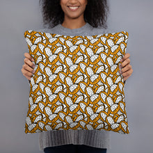 Load image into Gallery viewer, Karjalanpiirakka Basic Pillow