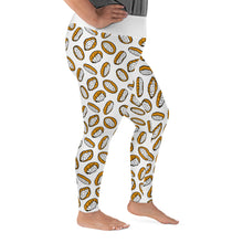Load image into Gallery viewer, Karelian Pies Plus Size Leggings