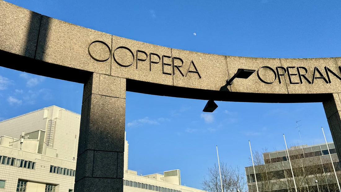 OOPPERA and OPERAN carved on the Finnish National Opera arch in Helsinki - Finnish language basics begin with doubled vowels