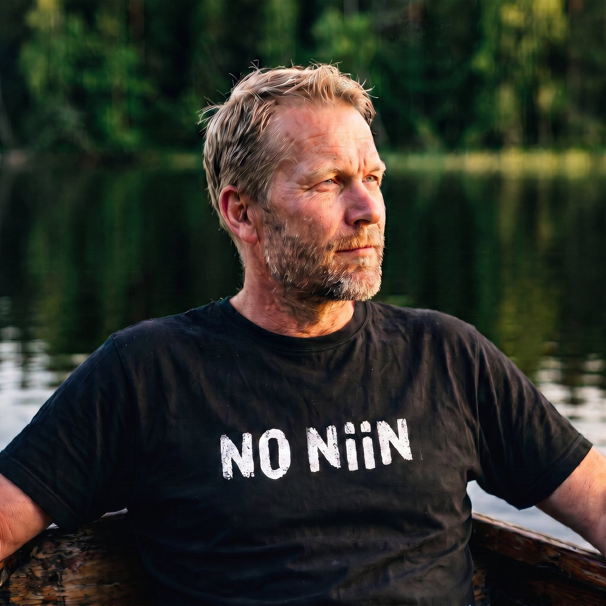 Black No niin t-shirt, Very Finnish Problems