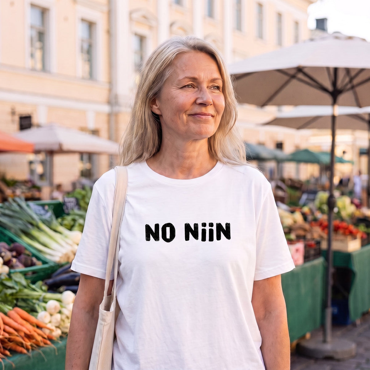 White No niin t-shirt, Very Finnish Problems