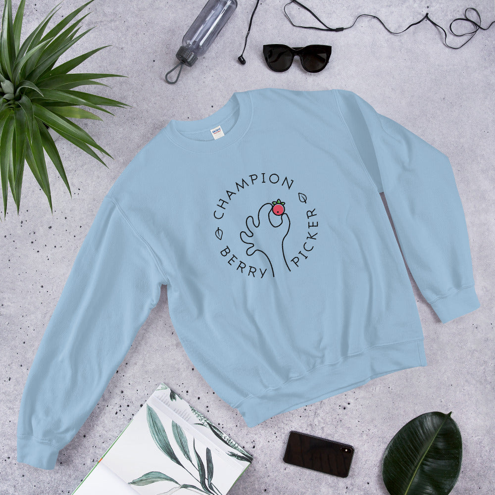 Champion Berry Picker Finnish Nature Sweatshirt - Finnish sweatshirt from Very Finnish Problems