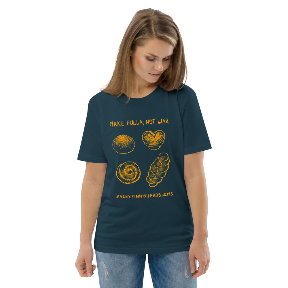 Make pulla not war Finnish Organic Food T-Shirt - Finnish t-shirt from Very Finnish Problems
